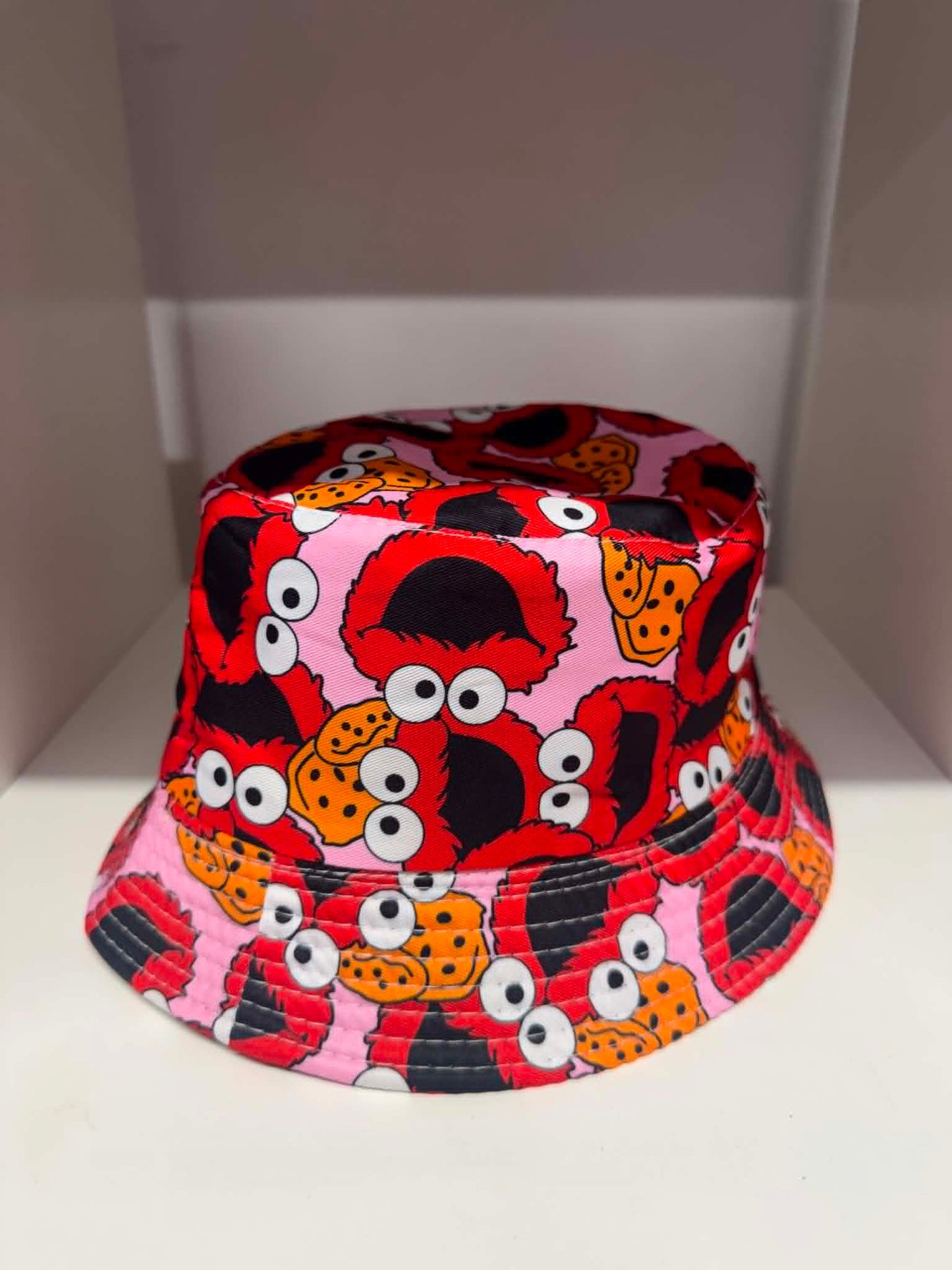 Elmo character print bucket hat | Kids character hats Belfast NI